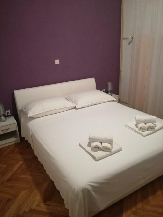 Apartament Lea *