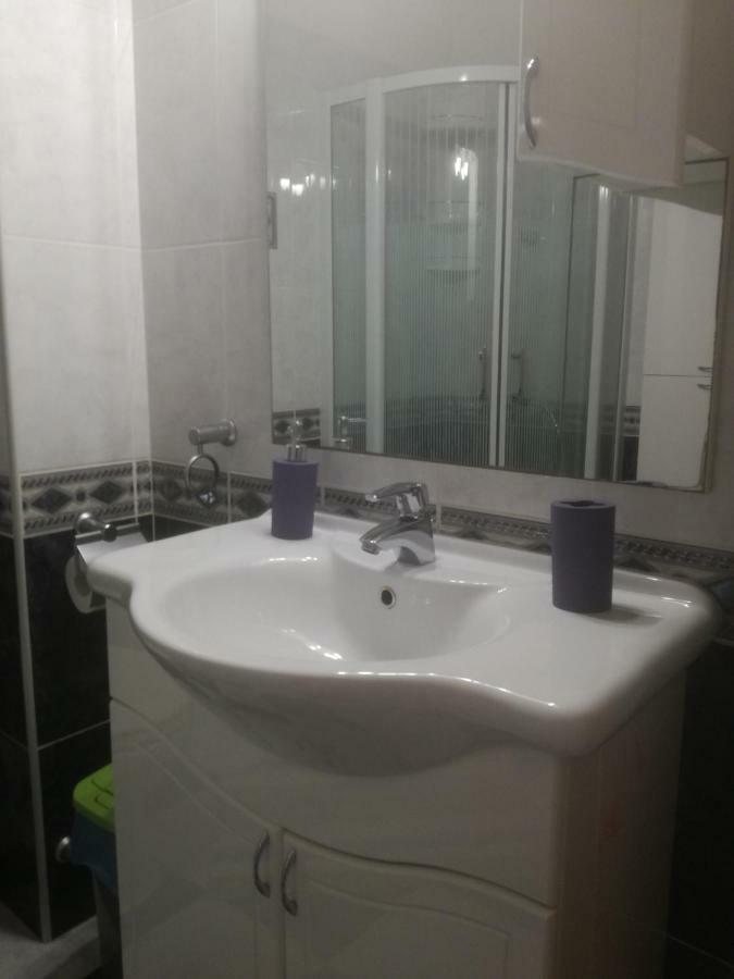Lea Apartament *